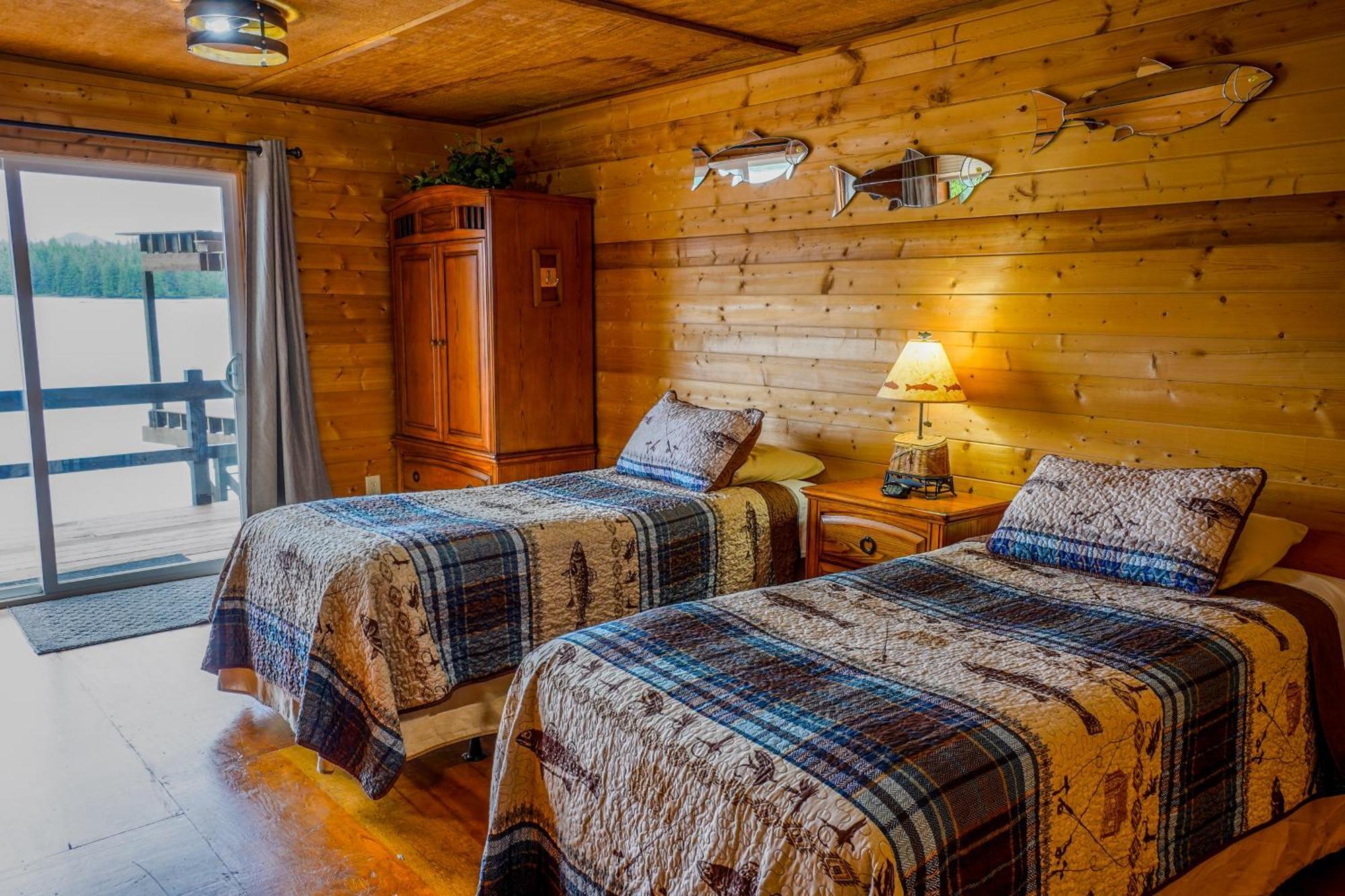 Sportsman'S Cove Lodge Кетчикан Екстериор снимка