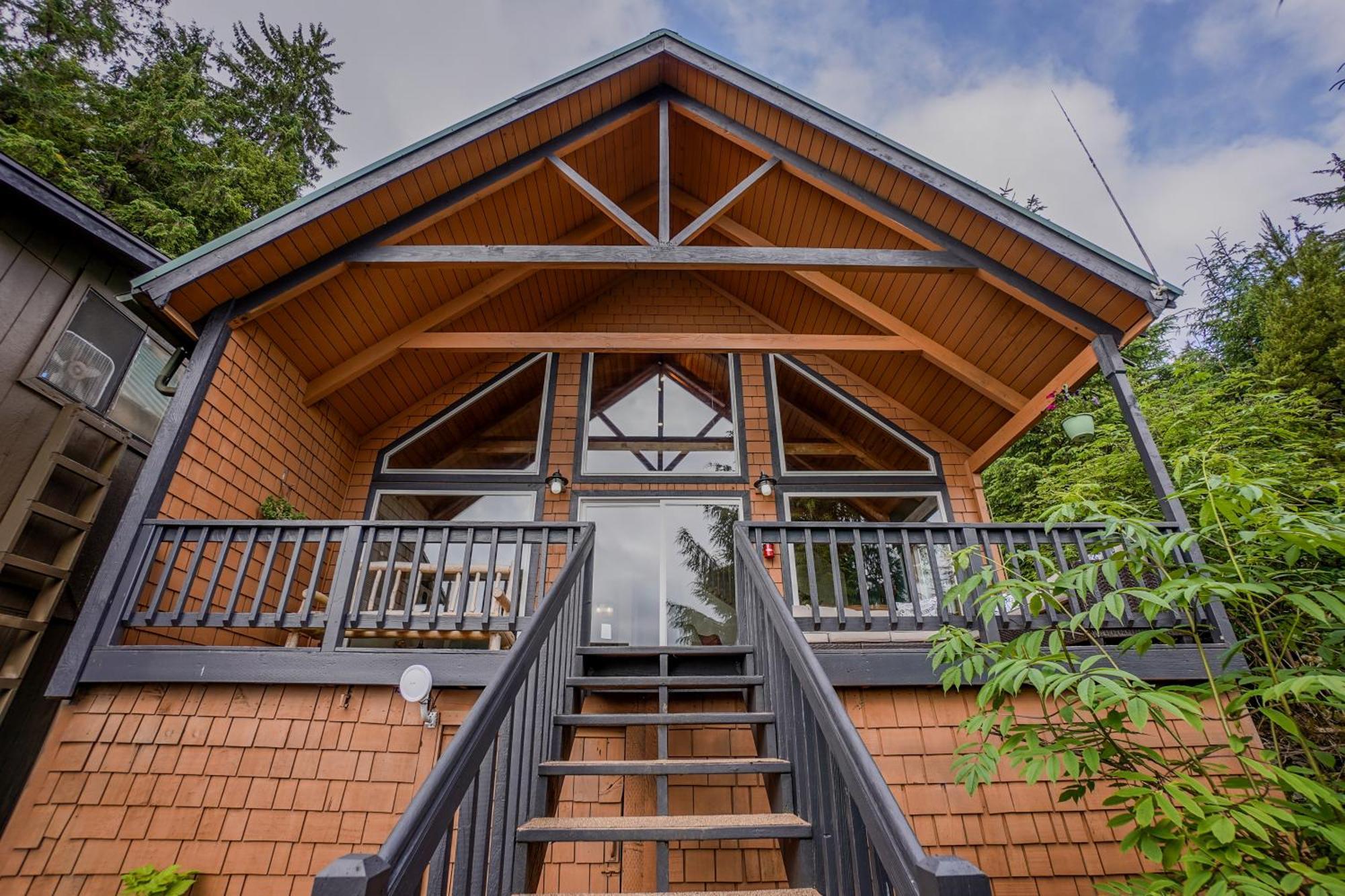 Sportsman'S Cove Lodge Кетчикан Екстериор снимка